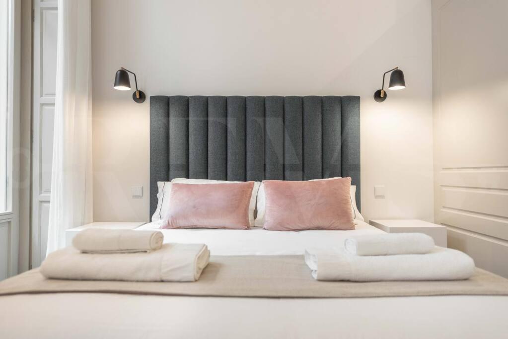 Contemporary Loft In The Historic City Center By Rems Málaga Esterno foto